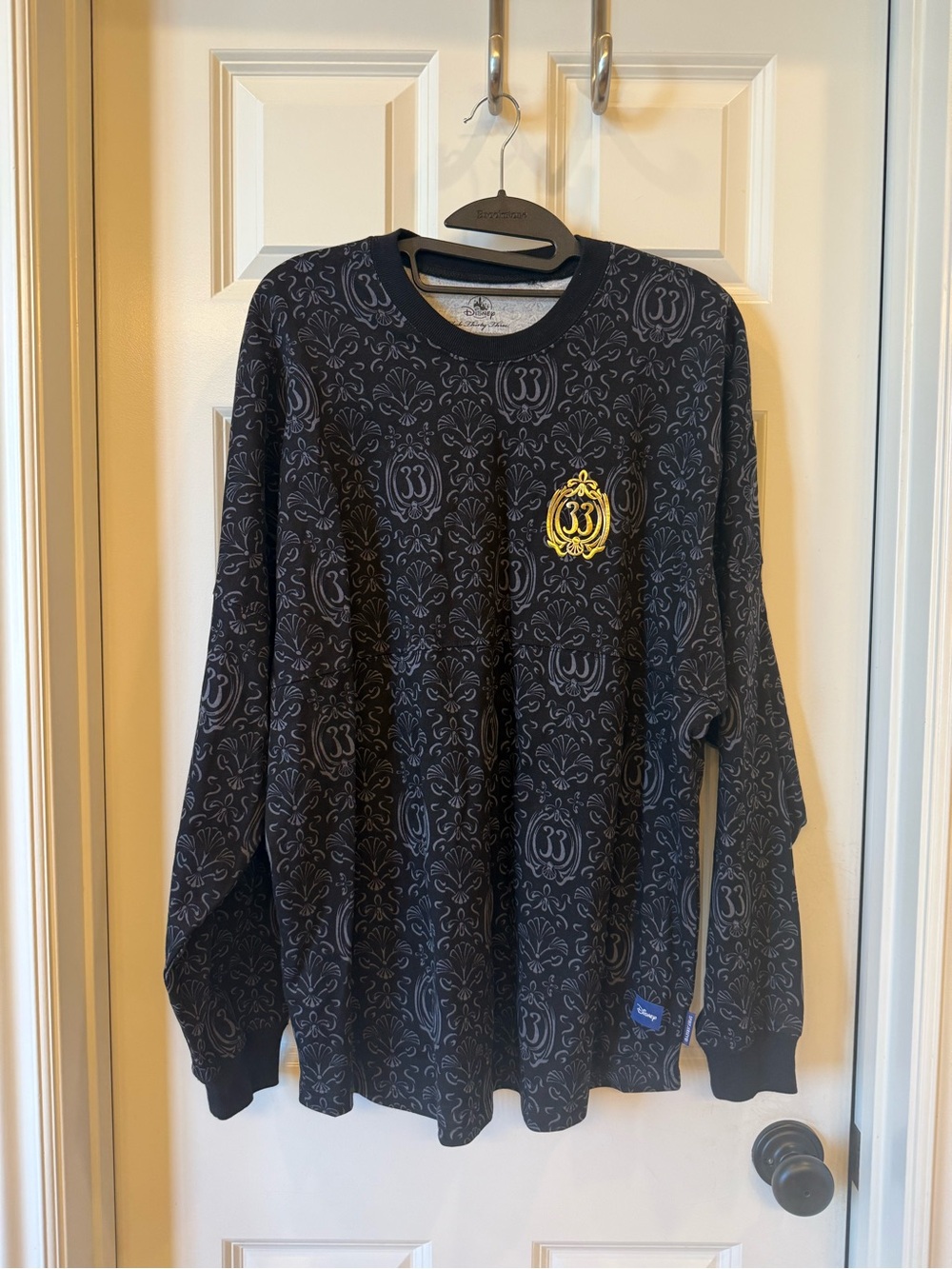 Disneyland Club 33 Spirit Jersey, Size M - Picture 9 of 9